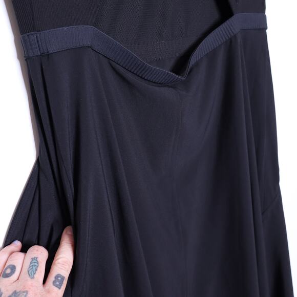 ATHLETA Ryder Dress Black Midi Length A-Line Cut Out Back Casual Women's S Tall - Picture 10 of 15